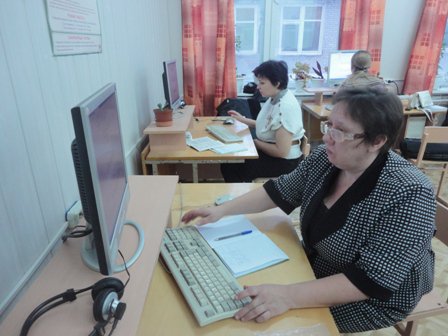 За работой Денисовская Л.Н. и Шушкова О.Н. БОУ "Городищенская СОШ"